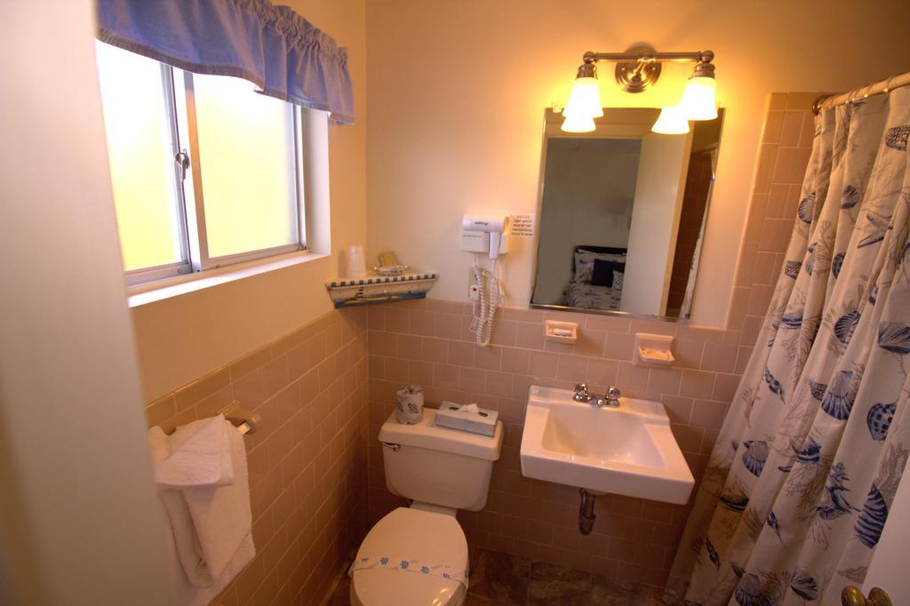 Hyannis Holiday Motel 외부 사진