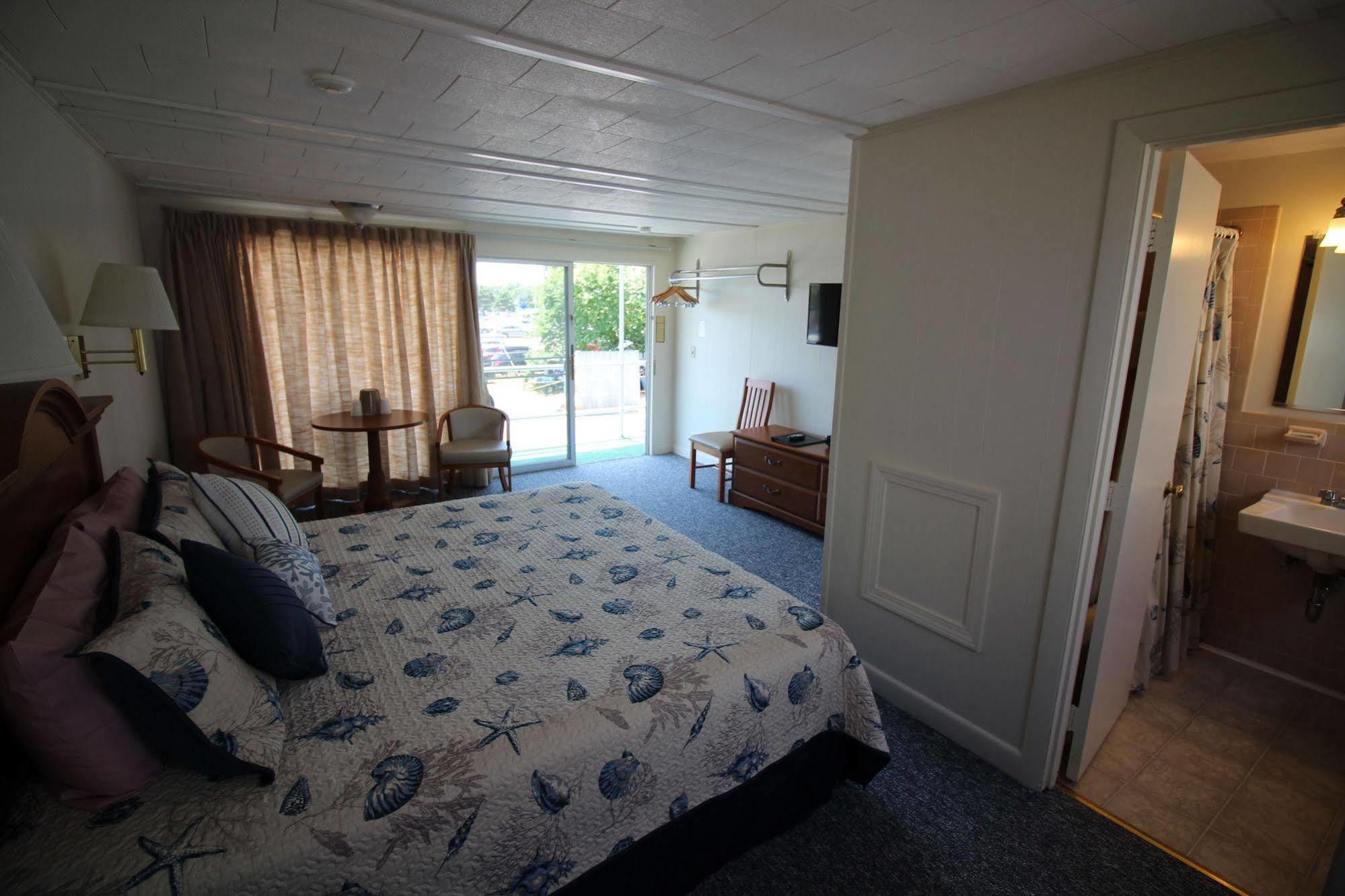 Hyannis Holiday Motel 외부 사진