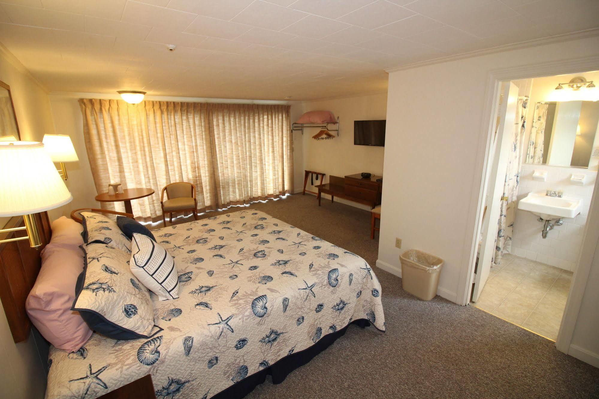 Hyannis Holiday Motel 외부 사진