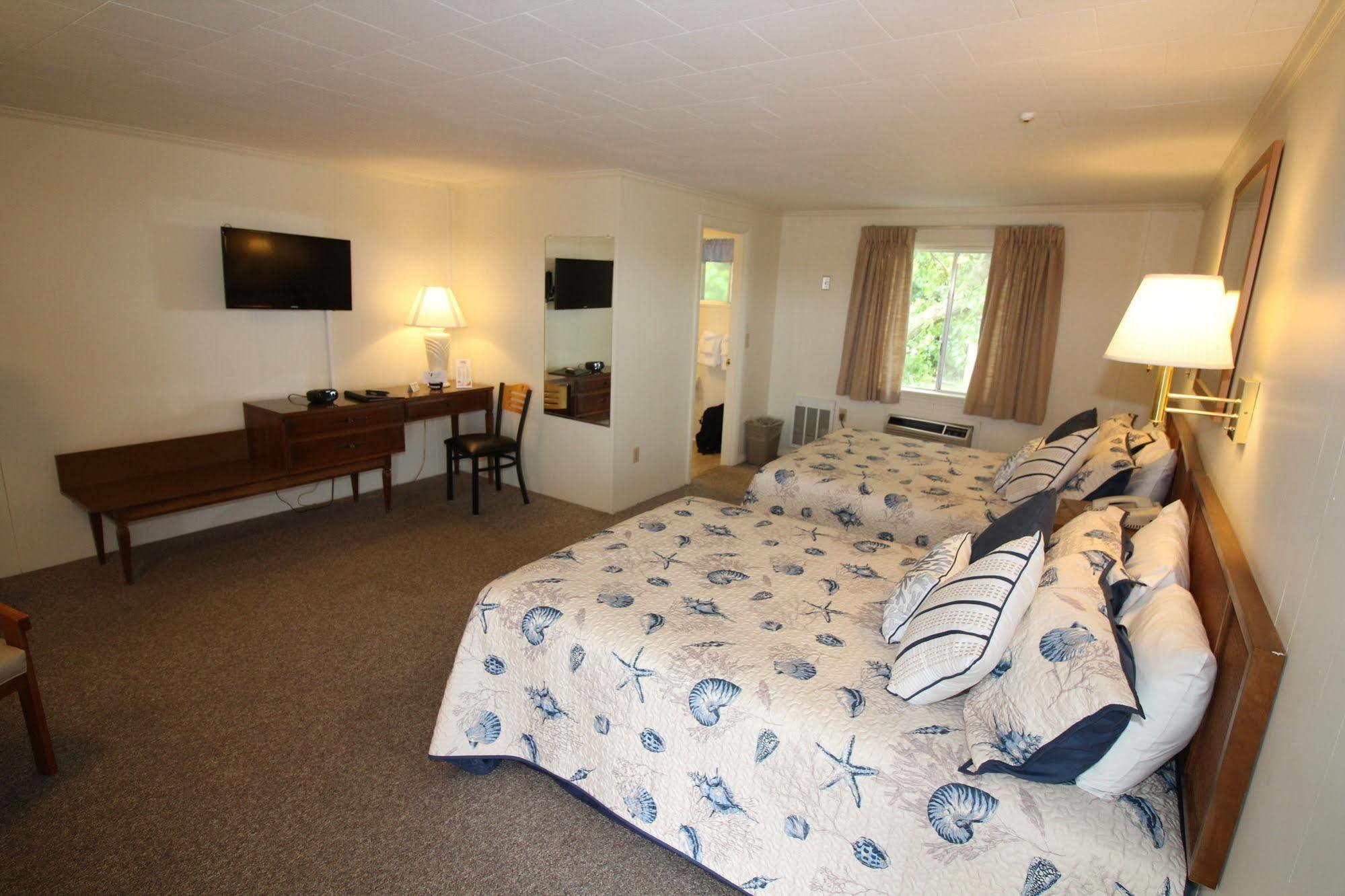 Hyannis Holiday Motel 외부 사진