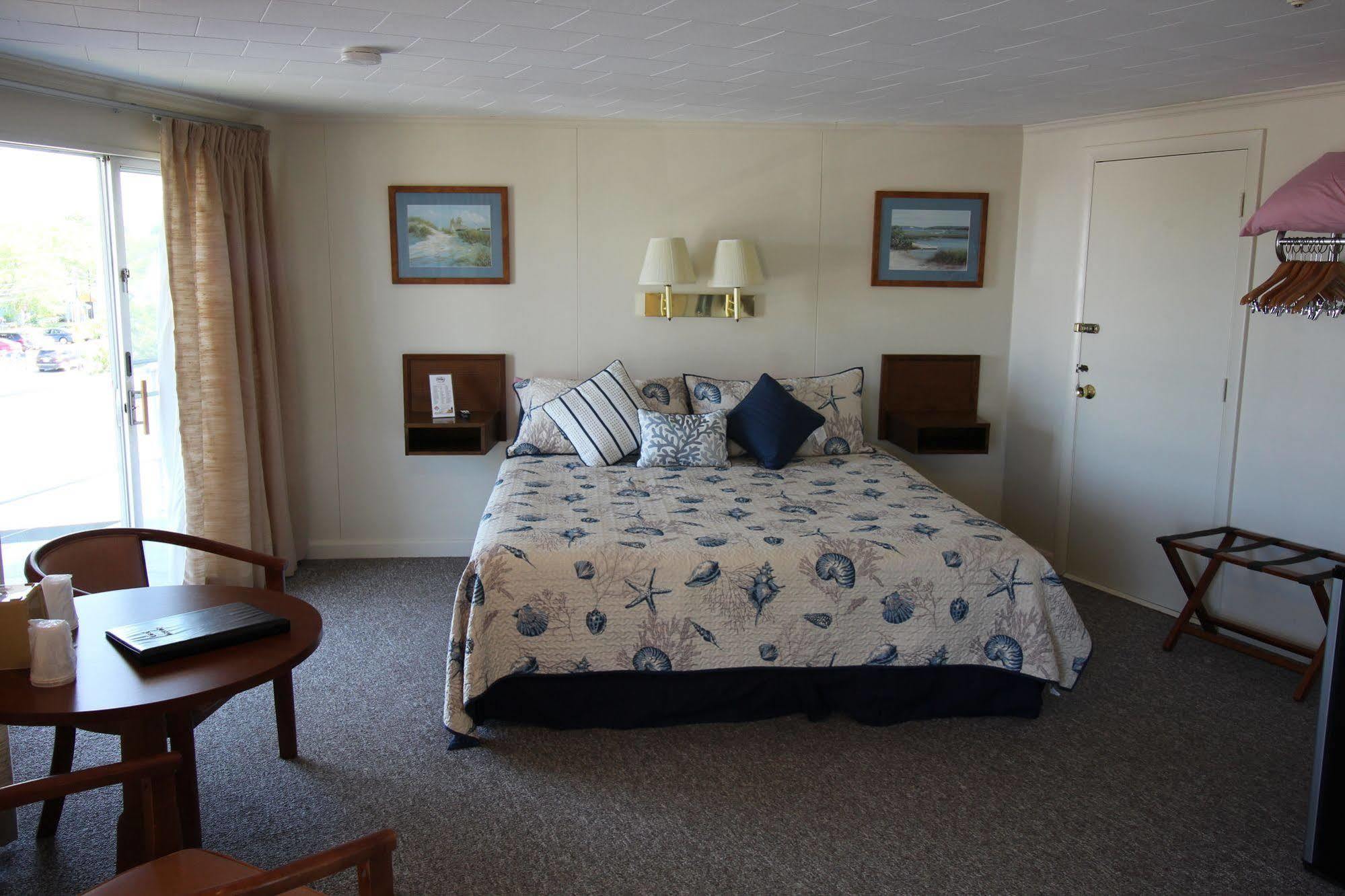 Hyannis Holiday Motel 외부 사진