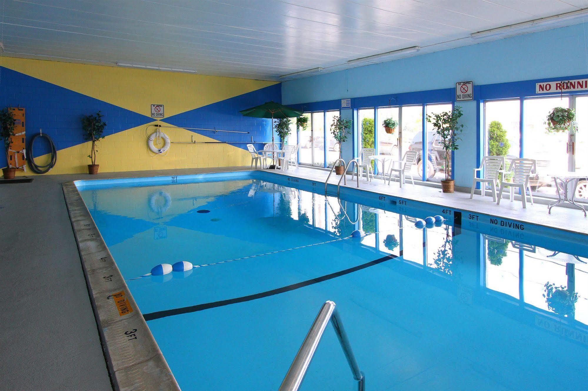 Hyannis Holiday Motel 외부 사진